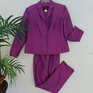 Harris Wallace Purple Silk Women's Suit Set